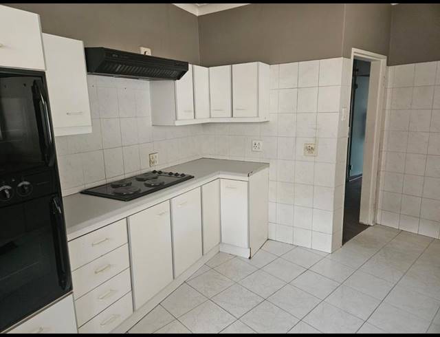 BUSINESS PROPERTY TO RENT IN MENLO PARK